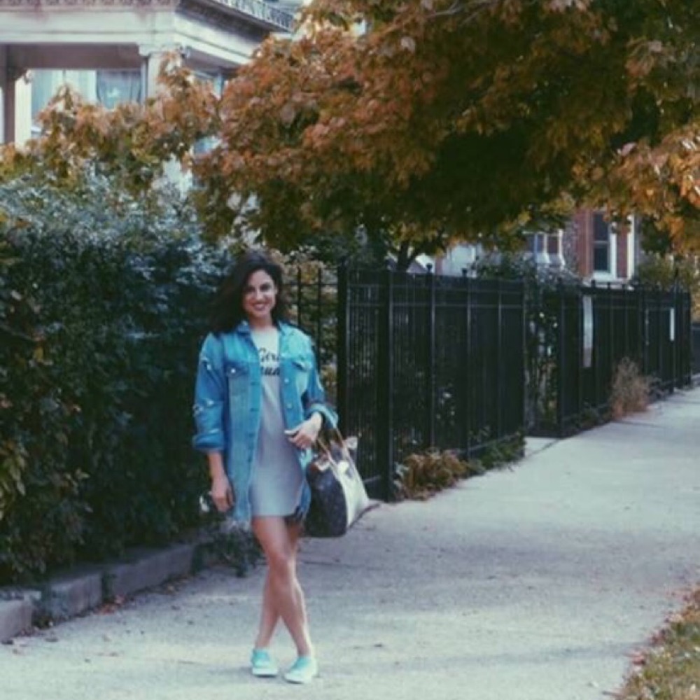 Meet your Posher, Lidia